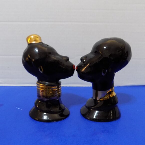 Vintage Ceramic Rare Black Americana African Natives Salt & Pepper Shakers